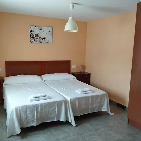 Bordillas 3* Pomaluengo