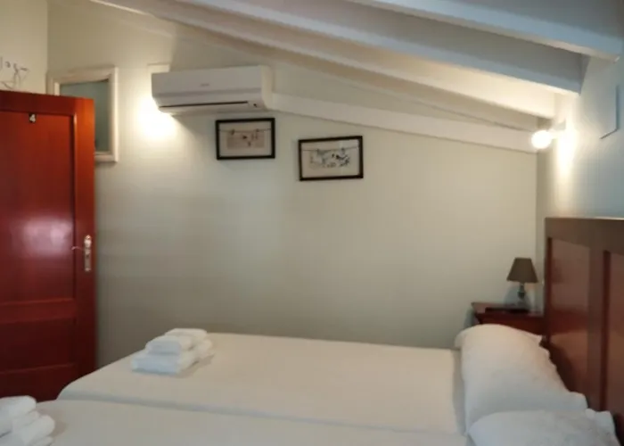 Bordillas Gæstehus 3*